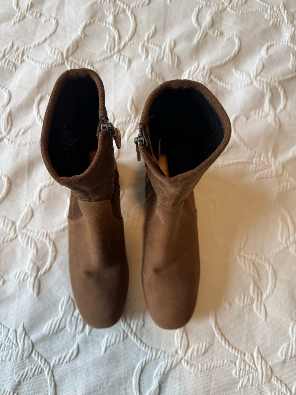 Gentle Souls Brown Suede Ella Stretch Boots Low Block Heel - Picture 3 of 6